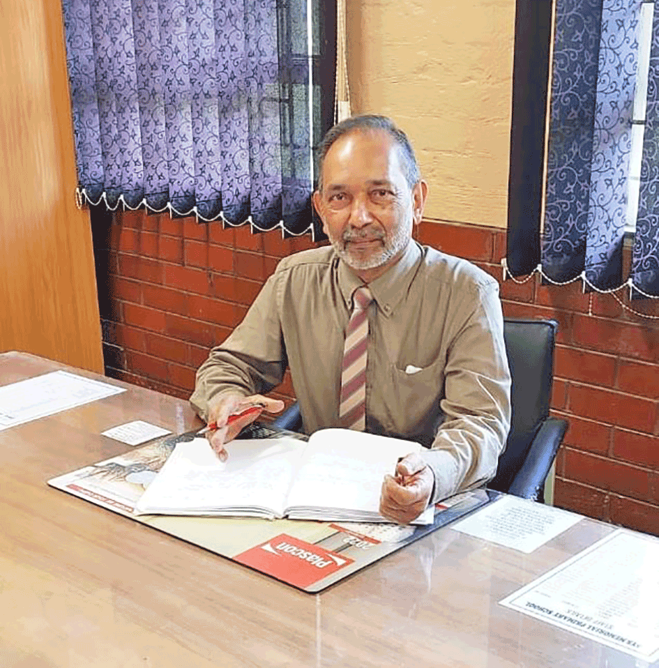 chatstabloid's tweet photo. Principal retires after four decades

Full story here https://t.co/xbLumR1sOG

#chatsworthtabloid #tabloidnewspapers #communitynews #AYSMemorialPrimarySchool #Montford https://t.co/nMPbkozxUh