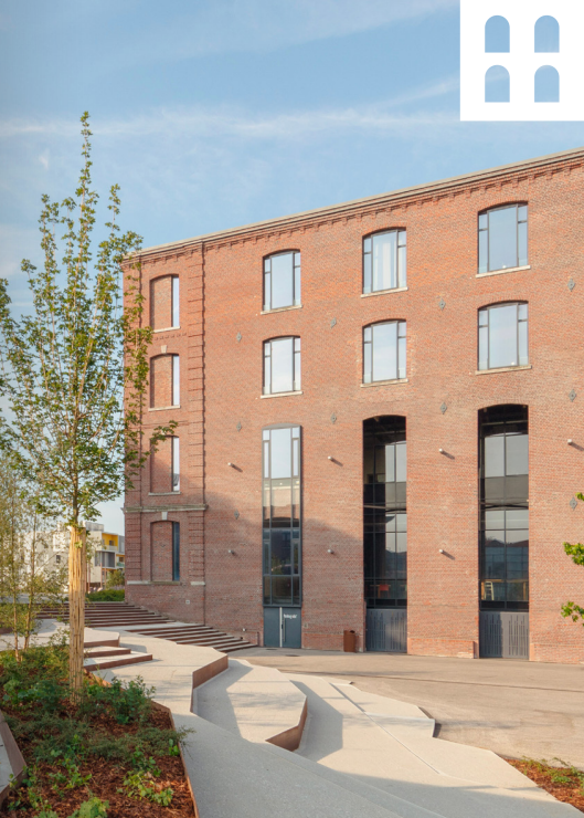 [#Innovation 💡] Focus sur @plaineimages à #Tourcoing, le hub européen des industries créatives.
Retrouvez son portrait détaillé dans notre étude "25 lieux qui changent l'innovation en France", réalisée avec <a href="/BanqueDesTerr/">Banque des Territoires</a> &amp; @PatriarcheArchi 👉   bit.ly/3oEmhoV