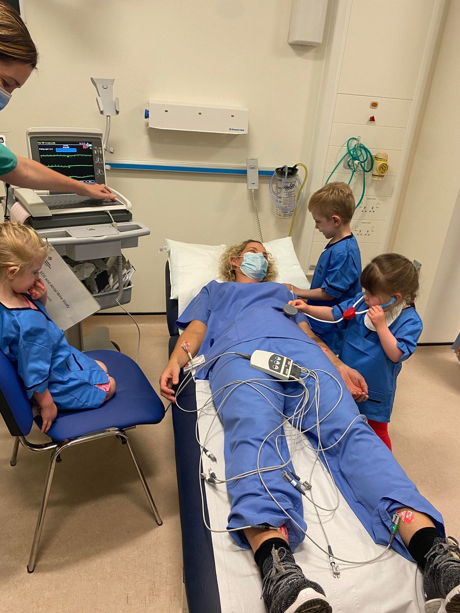 RHCGlasgow's tweet photo. "We are often asked if it’s difficult or upsetting to work with children who are ill, but the honest answer is, it's an incredibly positive and uplifting place to work" Lesley, Advanced Cardiac Physiologist

https://t.co/MuIdfAQQzF 

#Joinourteam #jobopportunity #RHCG #cardiac https://t.co/xA9WtM0xz1