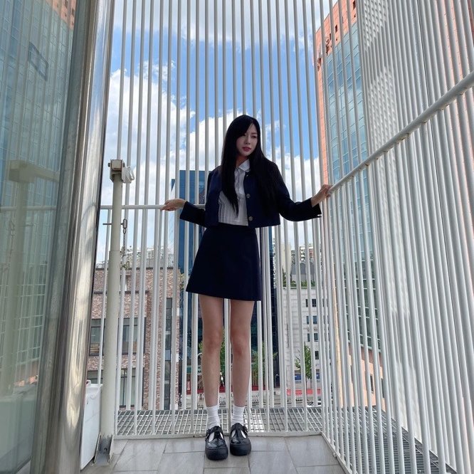 baghyoj17276900's tweet photo. ✨ #에이핑크 #오하영 #APINK #Ohhayoung
✨ 오하영 인스타그램 
✨ 루에브르 LOEUVRE Round Crop Jacket [₩179,000]
✨ 루에브르 LOEUVRE Semi-A Mini Skirt [₩109,000]

#apink #apinkpanda #hayoung #apinkohhayoung #에이핑크팬 #apinkhayoung https://t.co/h1P4PRbct0