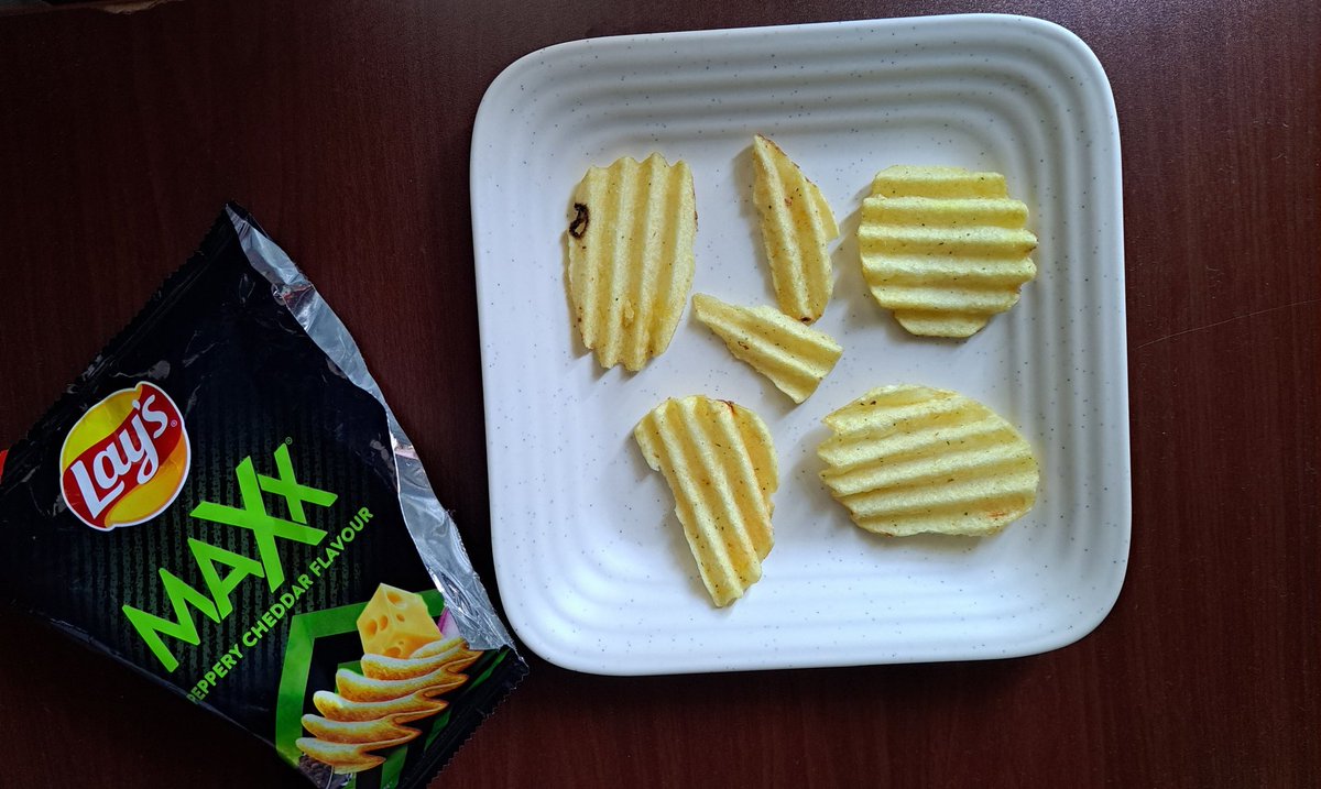 Arpitp04's tweet photo. @Lays_India is this the MAXX you can get in a lays packet ??? https://t.co/X8uoPzQ1Eg