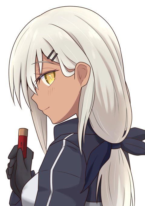 「合同誌の表紙アングルでM590を」という依頼を受けて描きました
横顔気に入ってるのでうれしい(耳だしは趣味) 