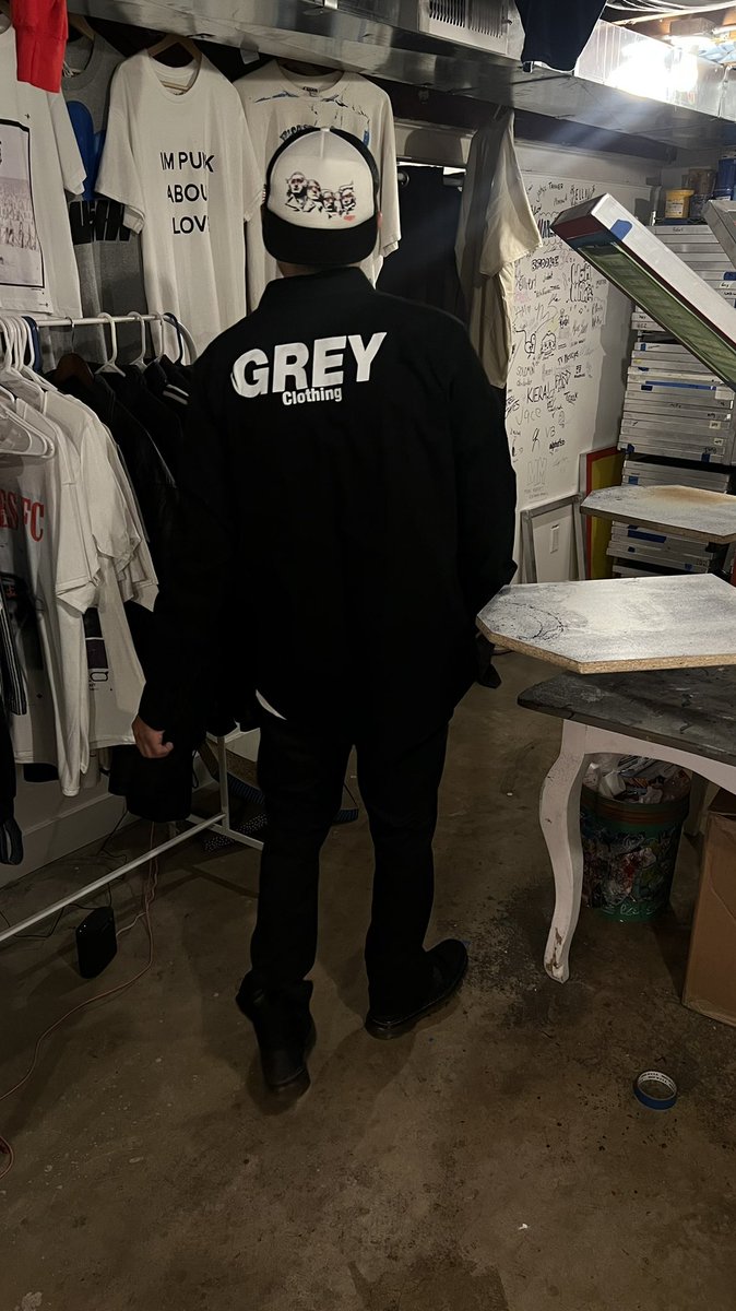 midstrokeking tweet media