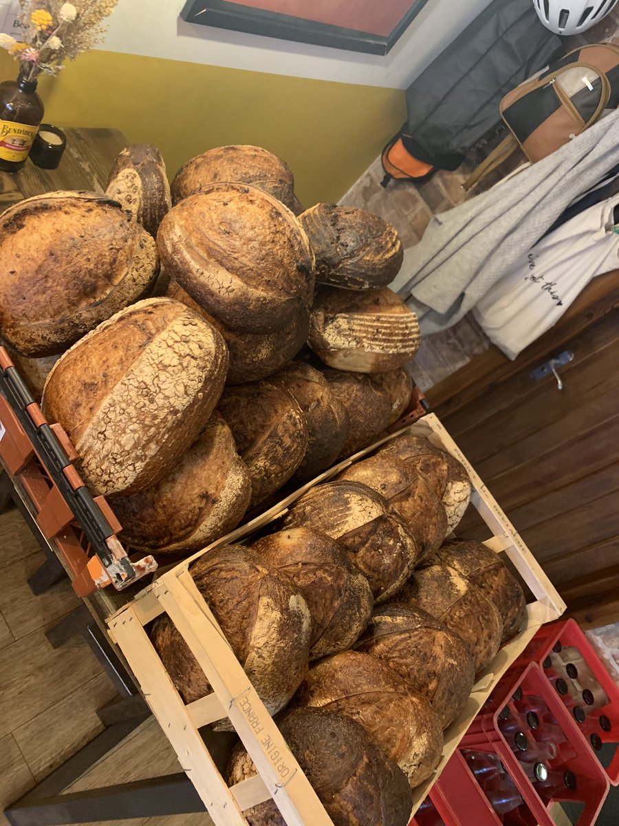 ipedalcargo's tweet photo. Bread, bread glorious bread 😉👍
@beancolecoffee #onelessvan #chester https://t.co/DDsTI3i1XH