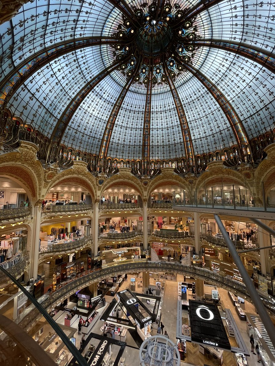 ArchiKit's tweet photo. The summer adventuring continues & we are having an amazing time exploring #Paris @mumofmati @RIBA @RIBANorth @ARB_1997 @CentrePompidou @bateauxmouches @LaTourEiffel @Galeries_Laf @printemps @museumLouvre #Summer2022 #Architect #RIBA #CharteredPractice https://t.co/sE2Foc504j