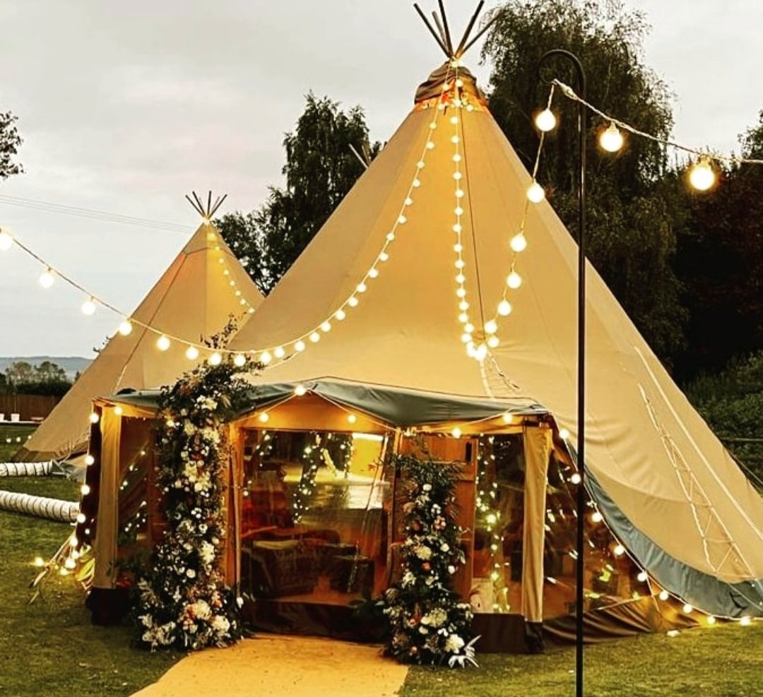 The legal registration of your marriage can be done on a different day to your wedding ceremony.
Why would you do this? 
Giving you freedom to have your ceremony personlised &amp; written for you. Enabling you to have your ceremony any time, any place and style of your choosing. 👍👍