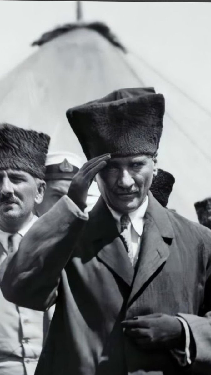 30 Ağustos Zafer Bayramımızın 100. yılında Gazi Mustafa Kemal Atatürk başta olmak üzere tüm kahramanlarımızı saygı ve minnetle anıyoruz. #30AğustosZaferBayramı