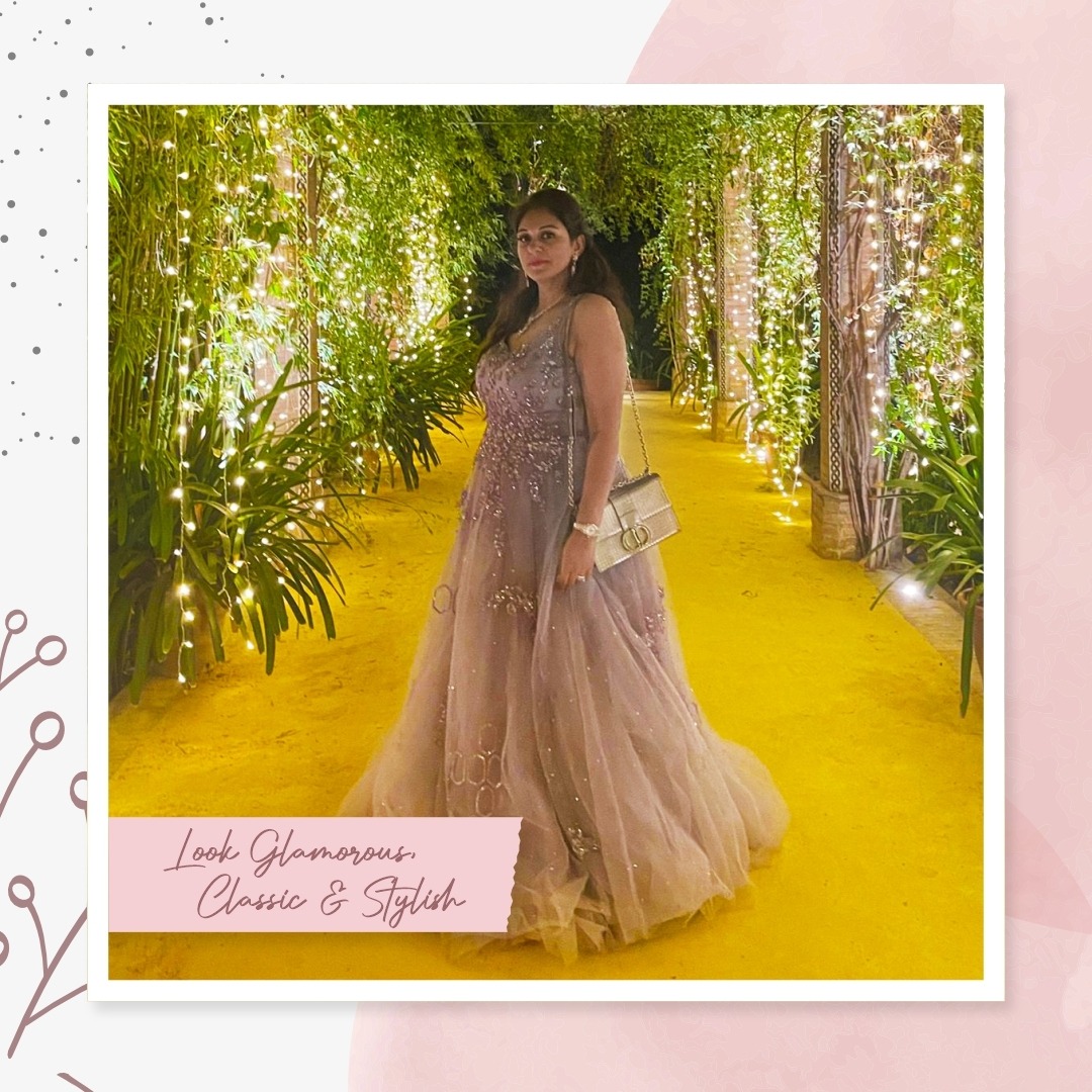 DarzieC's tweet photo. Embedded in tradition and designed with attention to detail, creativity is the keynote of all the true elegance of this incredible attire. Darzie's Couture exudes a picture that is worth beholding.
#indianwedding #kurti #instafashion #sareelove #lehenga #india #traditionalwear https://t.co/TpyWkHqecy