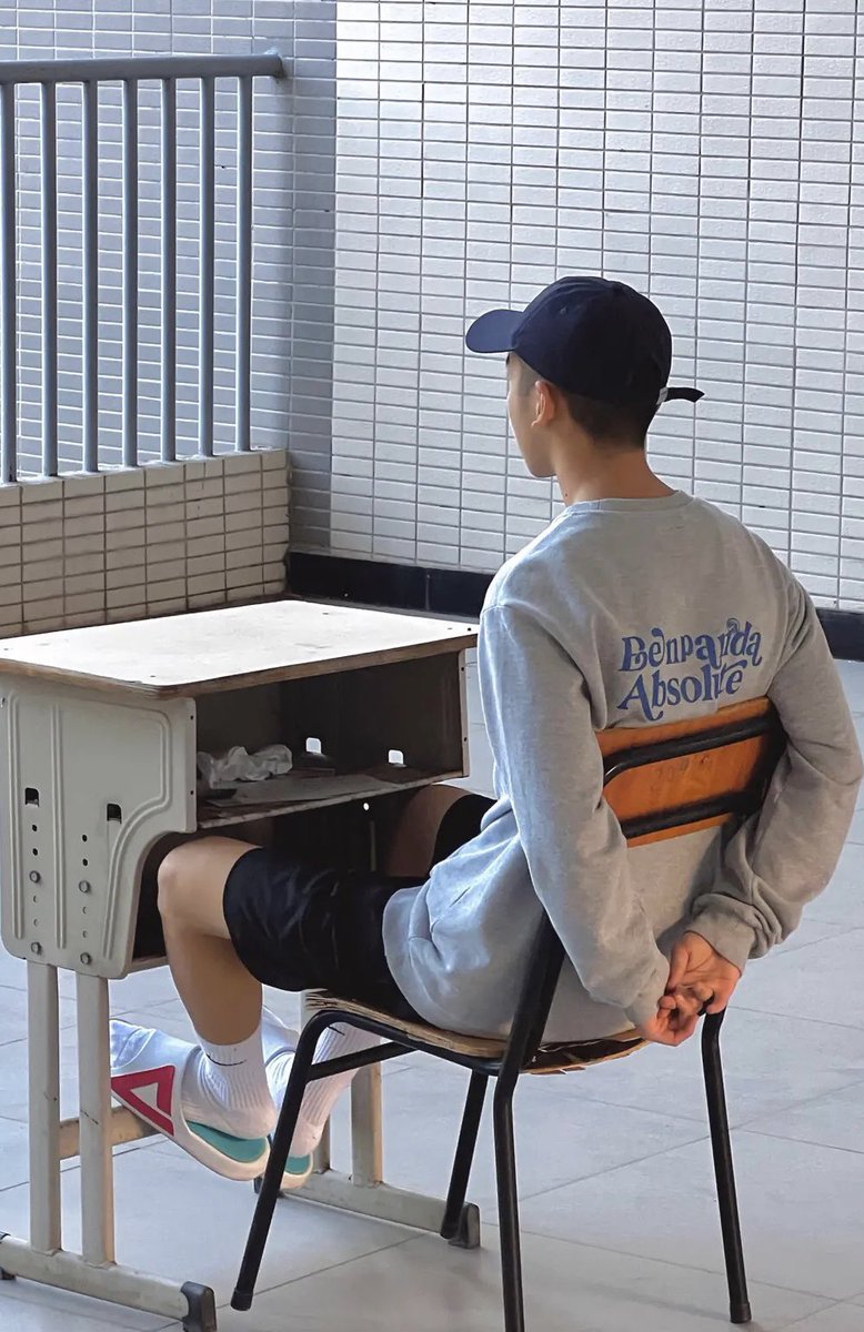 不愿意透露姓名的先生 tweet media