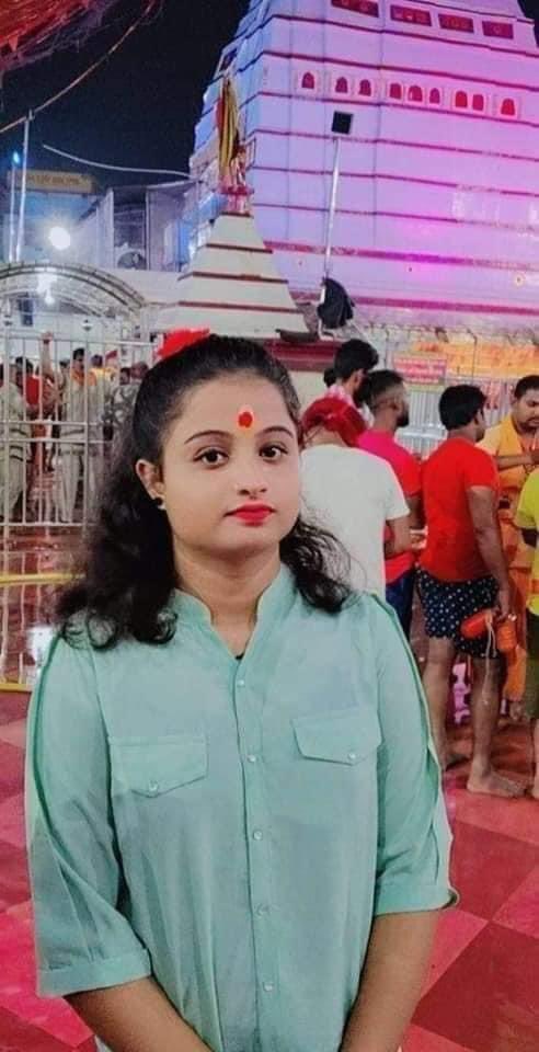 DN_Thakur_Ji's tweet photo. बहुत ही दुखद घटना बीते 23 अगस्त को #दुमका की बेटी #अंकिता सिंह को पेट्रोल डालकर जलाया गया था... वो अब इस दुनिया में नहीं रही, वो जिंदगी की जंग हार गई !भगवान उनकी आत्मा को शांति दे! 
मैं झारखंड सरकार से निवेदन करता हूं कि बहन को इंसाफ दिलाएं.
#justicforankita #india #PMOindia https://t.co/JrHK1wcCum
