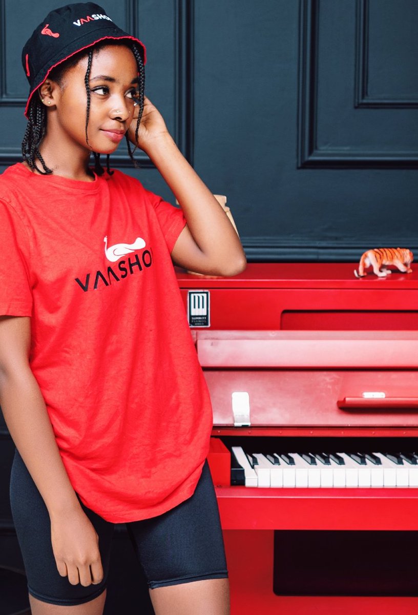 vaashon's tweet photo. Keep it Real,
Keep it VAASHON π―
For more details and customization requests, use this contact.
π+254729434503
#VAASHON #tshirts #madeinkenya #clothingbrand #luxuryfashion #luxuryoutfit https://t.co/DzVaL14dil