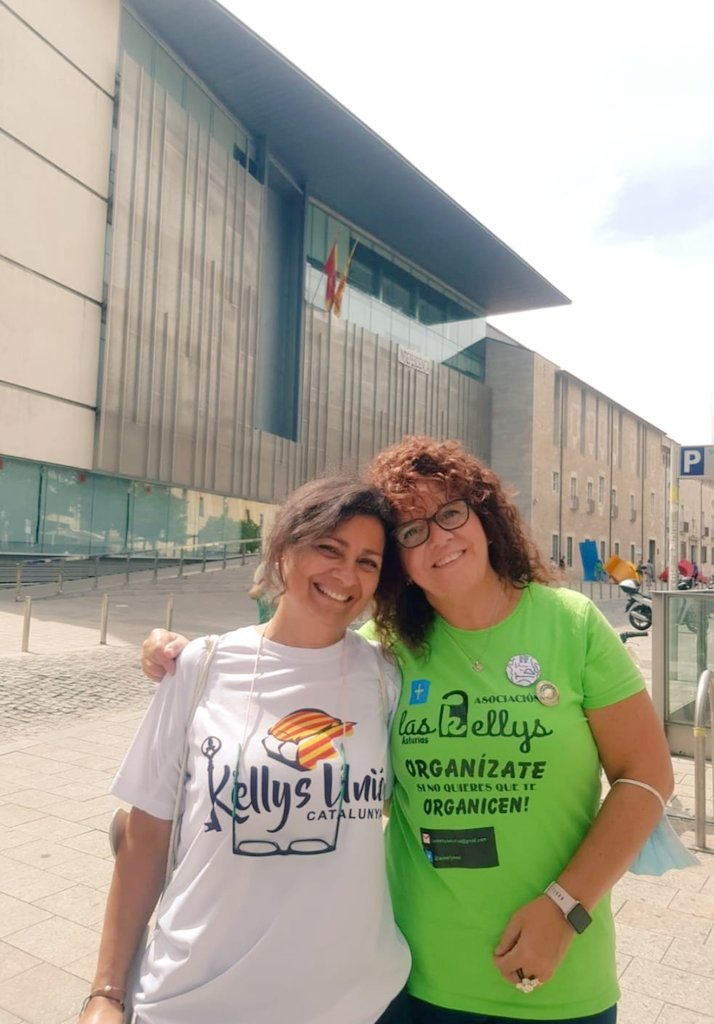 🔴Ayer las <a href="/laskellysast/">laskellysasturias</a> junto con el despacho <a href="/Luis_del_viso/">Luis Fdez del Viso</a> defendimos <a href="/LalyCorralero/">Eulalia Corralero</a> de las <a href="/KellysunionCat/">Kellys Unión Catalunya</a> en #Gerona representandola en el acto de conciliación y denunciamos:
📌 3️⃣ Hoteles 
📌 2️⃣ Empresas
📌 1️⃣ Mutua. 
A dicho acto, se citó a tres #Hoteles, dos #empresas 🧵