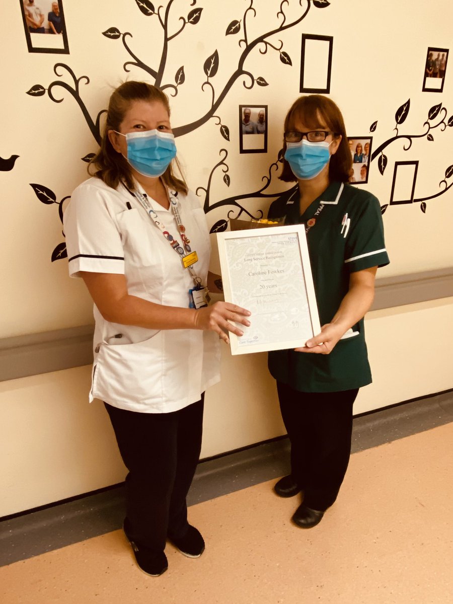 surgerypt's tweet image. Congratulations on 20 years of NHS service to our wonderful PTAP Caroline! Well done 🎉 @Justine32023121 @UHDBAHPs