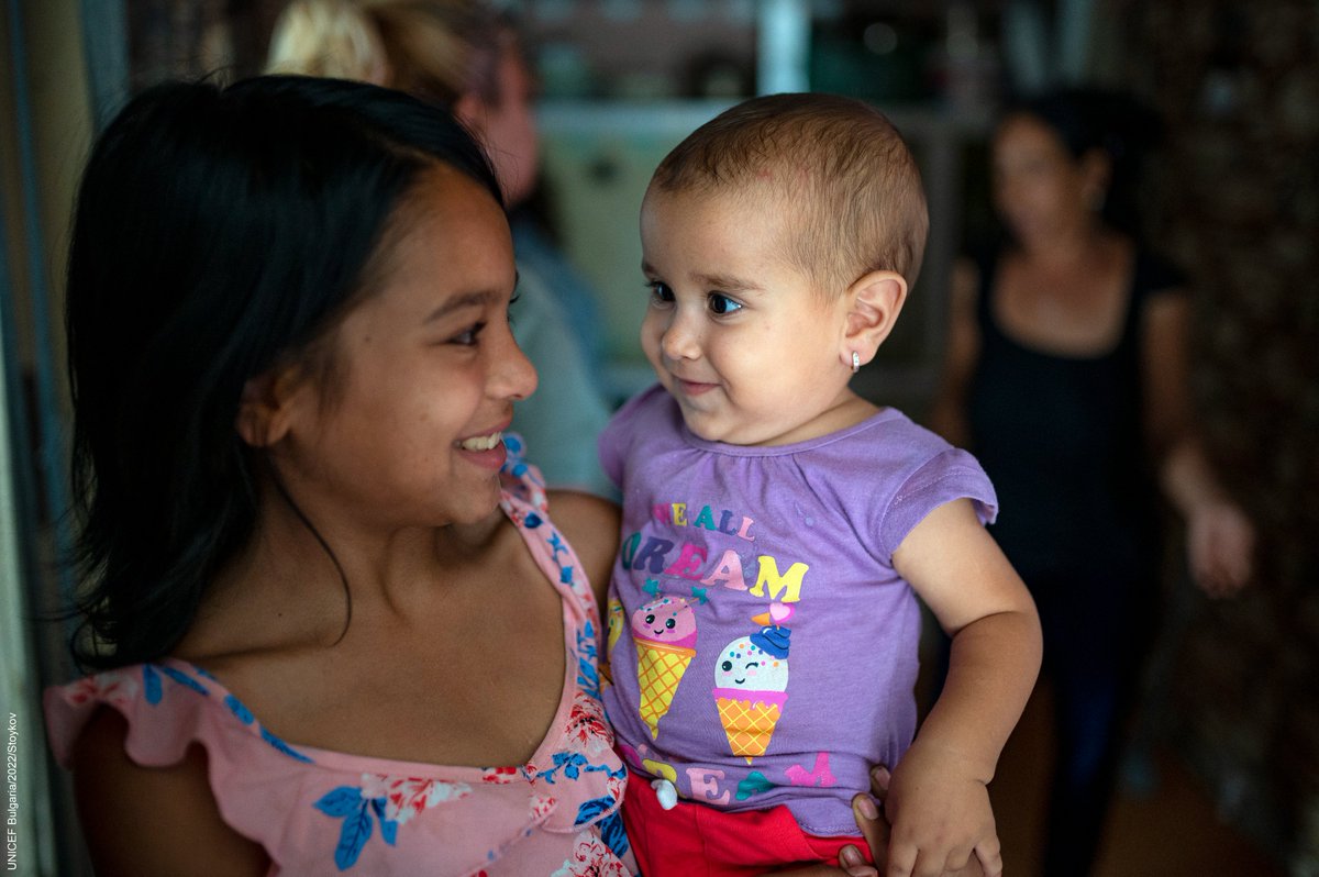 UnicefBulgaria's tweet photo. Support for children with disabilities, early childhood care, medical appointments, and school enrollment. The mobile team established within the #EUChildGuarantee project helps daily the most vulnerable families in the town of Stara Zagora.
#ForEveryChild @EU_Social https://t.co/ngFWQLOTqI