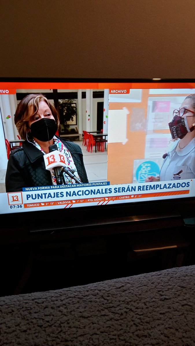 RNapG8's tweet photo. Destrucción sistemática de la meritocracia en los gobiernos de izquierda. Explicaciones confusas. No más puntajes nacionales, no más premio a los mejores. Del mismo modo destruyeron los emblemáticos. #GobiernoDeInutiles #RechazoPorChile https://t.co/eZIknyue7s
