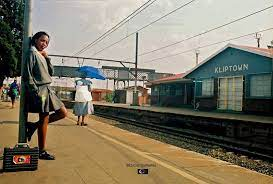 ellse_tsolo's tweet photo. Kliptown before and after ANC.
This is why you should always vote ANC. The Freedom Charter was signed here in Kliptown. https://t.co/x03PPmoVt6