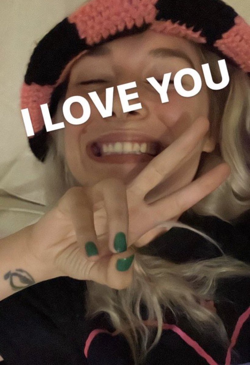 babyqueenation's tweet image. good morning! 
to everyone who participated in #feelinglazy , these flowers are for you! what an incredible day :) 
let's keep the hype going for lazy &amp;lt;3