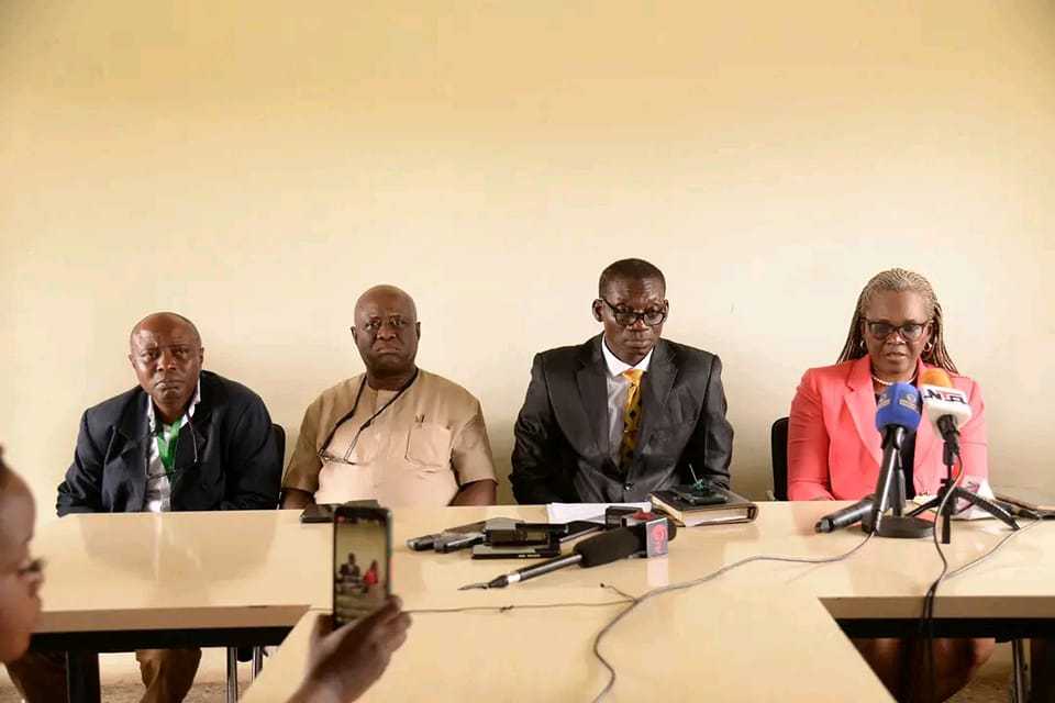 Ritualist Den: Police Arrest 10 Suspects, Says Morgue Operator not Licensed, Building Not Certified

…Edo govt gives all mortuary operators till Sept 30 for registration
facebook.com/12779747581575…