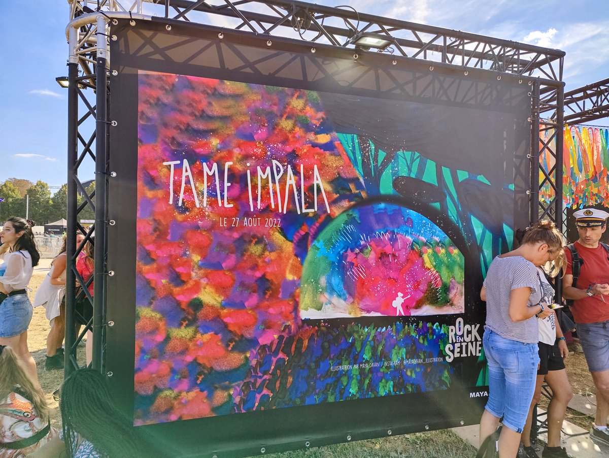gmonnain's tweet photo. Quel festival @rockenseine ! 🤘Toujours à l'affut des productions visuelles, superbe découverte cette expo Rock'Art de l'école #Estienne Bravo aux artistes ! 👏 #RES 1/2 https://t.co/bpfznPJcJJ