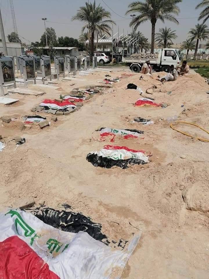 B22nae's tweet photo. انطينا زلم تنشد بالمتون
 #ساعات_لنهايه_تسلط_احزاب٢٠٠٣ https://t.co/8wwzif3mJT