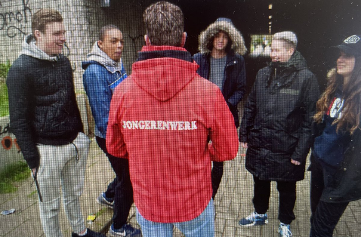 straatcontact's tweet photo. Vacature ambulant jongerenwerker! Ben jij toe aan de meest gave functie ooit! Wil je daar zijn waar de jongeren zijn? Op school, online, op straat of in ons jongerenlokaal? Dan zijn wij op zoek naar jou! #vacature #jongerenwerk https://t.co/peI4H4luxe