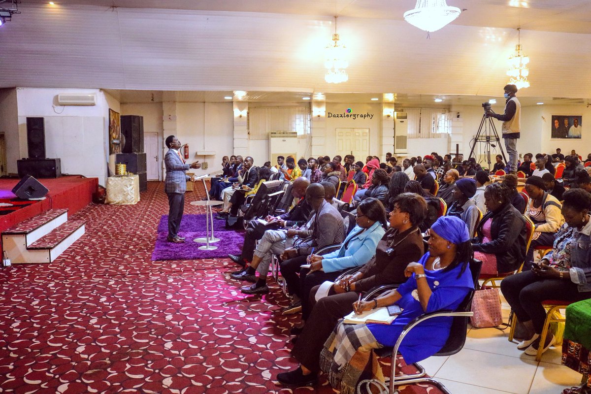 Bamshaque's tweet photo. I PRAY FOR U...
From Rev. 12:11, Every Negative Altar raised against your Progress, Prosperity &amp; Promotion, Let it be buried n Jesus name. 
Join Us as we demystify Altars from the Place of Scripture so that you can rule as the King, God has called you to be on the Earth. https://t.co/FPmiUVIT4V