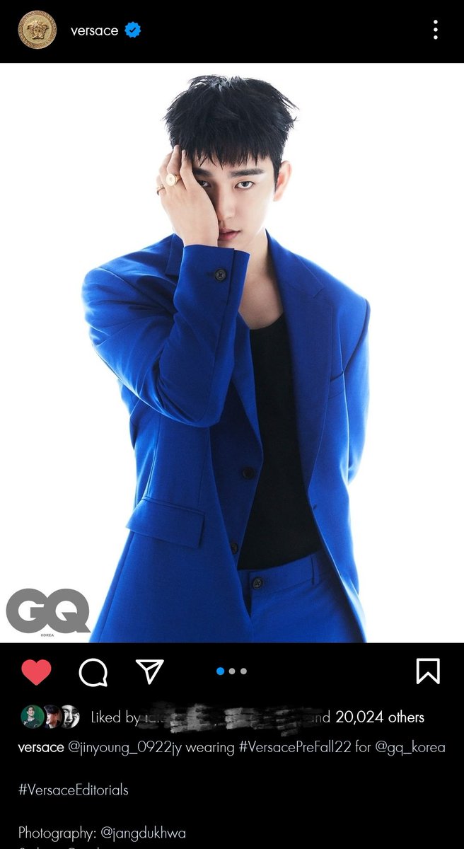 narae8895's tweet photo. Pls interact & engage with the post guys. Them with 27.5M followers posting & promoting #Jinyoung wearing their #VersacePreFall22 clothing!
This is huge 🔥👏💚😍
#GQKOREA #ParkJinyoung #박진영 @JINYOUNG #GOT7 @jinyoung0922_jp https://t.co/hV47FOFnva