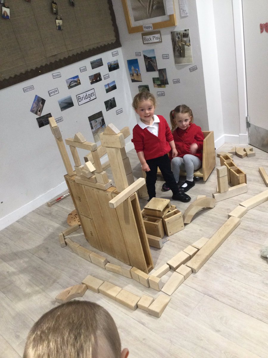 greenriggps1's tweet photo. ELC-This morning our children worked together to build a “Castle” in the block area guarded by pet dragons to protect the princess! Fantastic imagination to create this complex structure. #BlockPlay #ExpessiveArts #Inclusive #SustainedSharedThinking https://t.co/27HEw6eSPJ