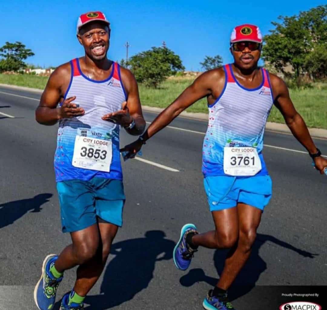 MissKEM_'s tweet photo. I am so proud of these gents. ππ
β€οΈπ¦
ππ¦
π€
@tshwanefalcons
#tfac #ComradesMarathon2022
#llmshots #smacpix https://t.co/XBzvhVETQ0