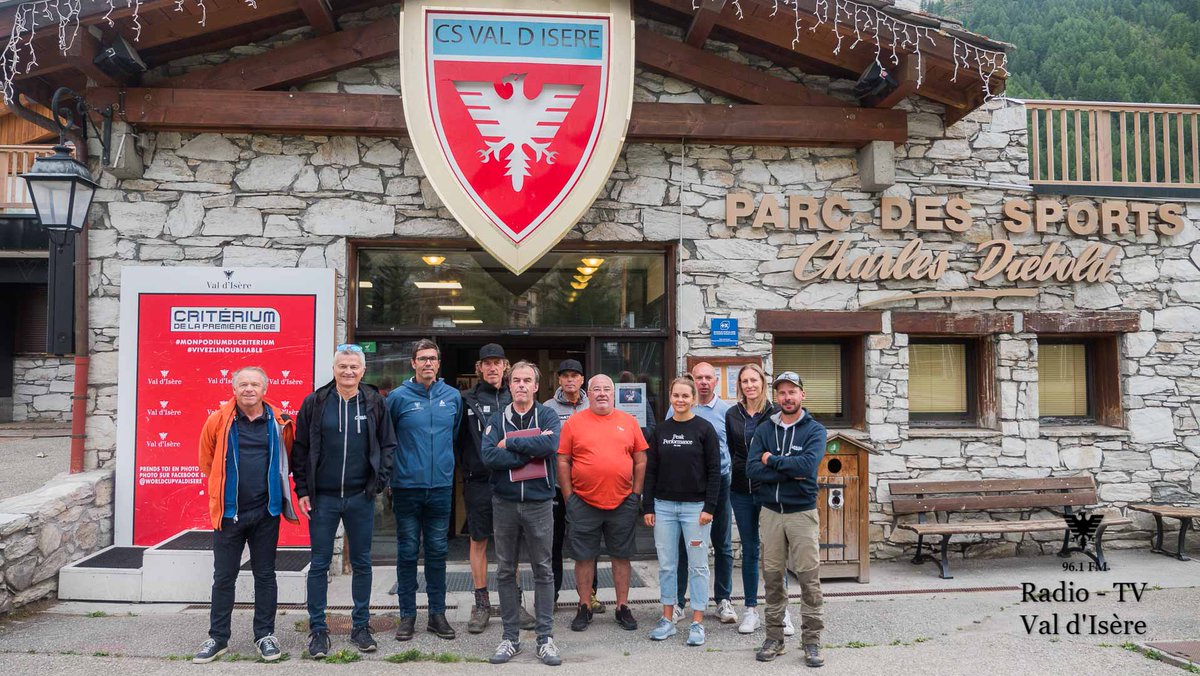 radiovaldisere's tweet photo. Visite d'une délégation @fisalpine aujourd'hui à Val d'Isère pour préparer le @criterium1neige https://t.co/XtQSo8nkRw