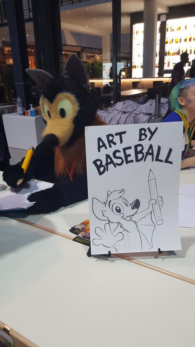 Gaokemoner's tweet photo. Got my self drawn by baseball the bat
Suuuper cute♡♡ https://t.co/qpBnppO7ra