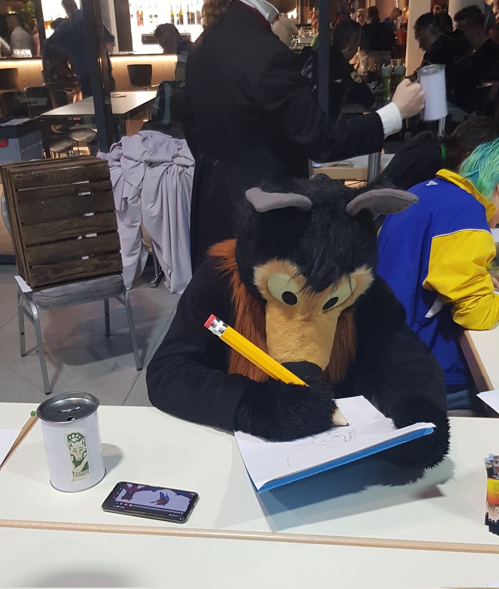 Gaokemoner's tweet photo. Got my self drawn by baseball the bat
Suuuper cute♡♡ https://t.co/qpBnppO7ra