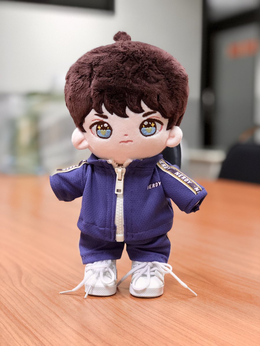 GoongGing07's tweet image. ชุดลูกชายเค้าเอ๊ง 😆

ยังไม่ว่างพาไปเที่ยว ใส่เล่นในบ้านไปก่อนนะครับ

ขอบคุณ @kisstontwit ที่ตัดชุดให้อย่างดี สวย เป๊ะ ❤️ ไปตำกันได้จ้า 

#KissTShopReview 
#รับตัดชุดตุ๊กตา #ตุ๊กตา20cm 
#ตุ๊กตาไอดอล #YouthWithYou #cpop 

#yanghaoming #杨昊铭 
#หยางฮ่าวหมิง #YHM