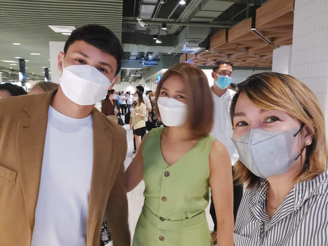 AshMatt_intl's tweet photo. #AshMatt at #LandersSuperstore grand opening at UP Town Center. 💚 @mateoguidicelli @JustSarahG @Landers_PH

📸: Lou Sv https://t.co/VCfs7554je