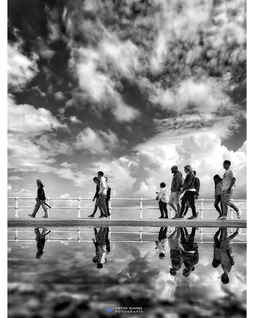 victorsuarezfot's tweet photo. Entre nubes y charcos
#peoplephotography #shutterpeople_monotone #addicted_to_bnw #onfire_bnw #ig_bnw_capture #great_capture_bnw #gijon #reflection_super_pics #Reflectiveviews #total_bnw #ok_bnw #amazing_reflections #focus_bnw #fotazasphotoclub #bnw_asturias #addicted_to_b… https://t.co/dF1NSLT450