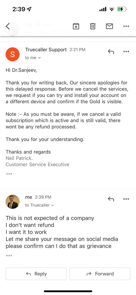 iamlaughingchic's tweet photo. I bought a true caller subscription costing 5 k for my family member. Now  inspite of providing the promised services, true caller now saying they will cancel the subscription without refund. Such a shame, Kindly refund my amount @Truecaller https://t.co/uq8zfYvamh