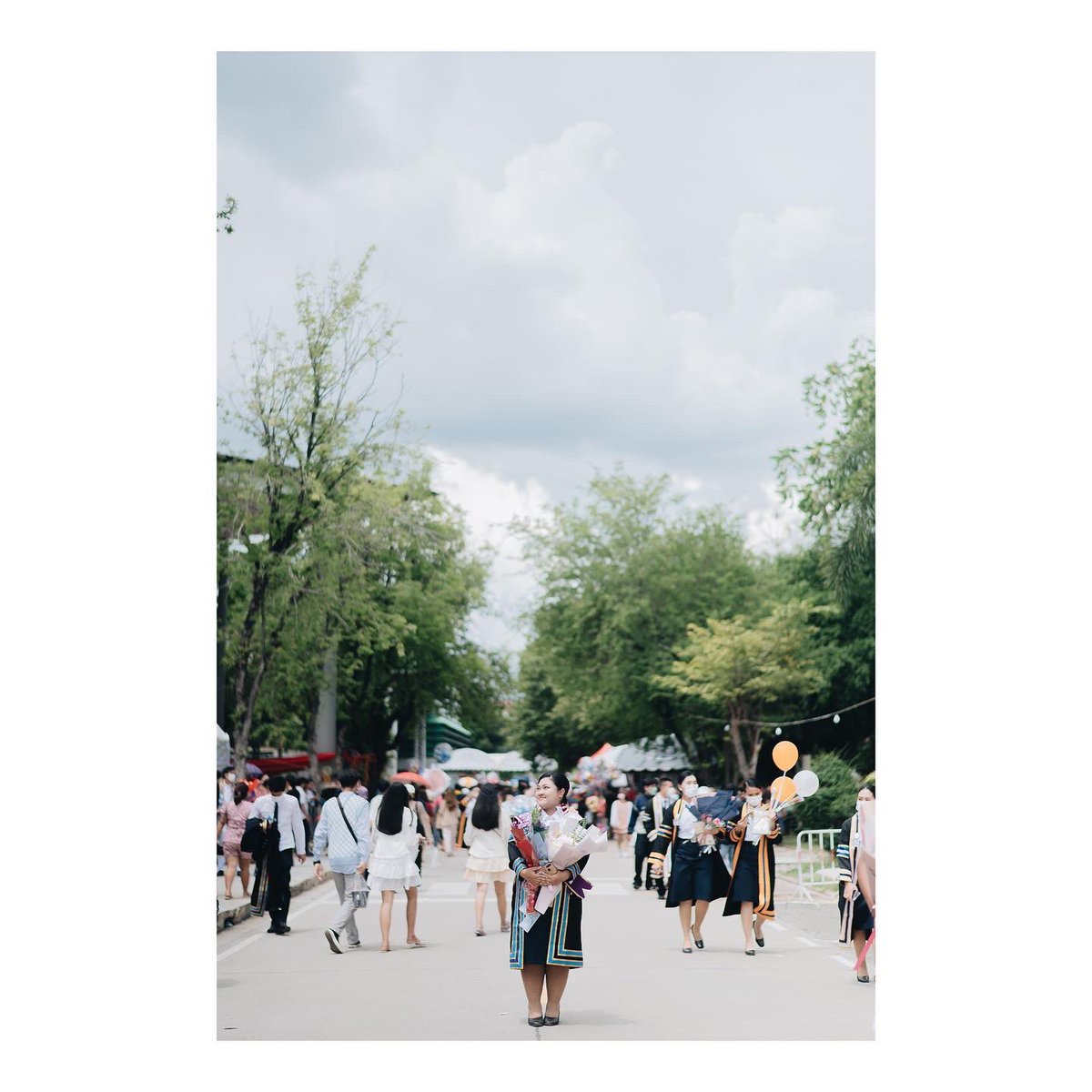 AnythinkP's tweet photo. ANYTHINK.photograher ติดต่อสอบถาม line : mrbluecat88 
#ช่างภาพ #หาช่างภาพ #ตากล้อง #รับถ่ายรูป #รับถ่ายภาพ #รับถ่ายภาพรับปริญญา #ถ่ายภาพรับปริญญา #ช่างภาพรับปริญญา #หาช่างภาพรับปริญญา #บัญฑิต #รับปริญญา #ปริญญา #นอกรอบกลุ่ม #นอกรอบคนเดียว https://t.co/J17UFSq4X1