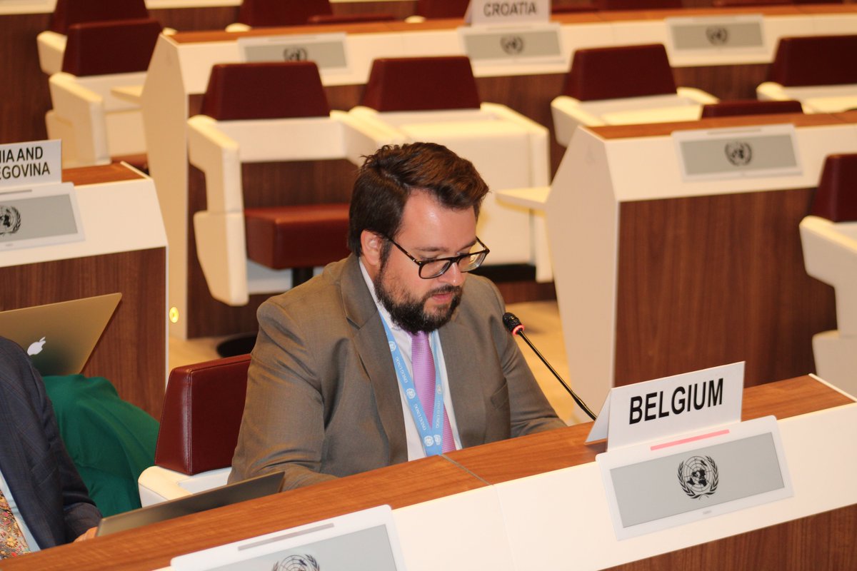 ISUCCM's tweet photo. #Belgium condemns #clustermunition use in recent years as it causes indiscriminate and unneccessary suffering. It calls on all actors in all conflicts to refrain from using these weapons. Belgium remains commited to #intcoop and contributes to the work of @UNMAS. @BelgiumUNGeneva https://t.co/EO6PLUsByk