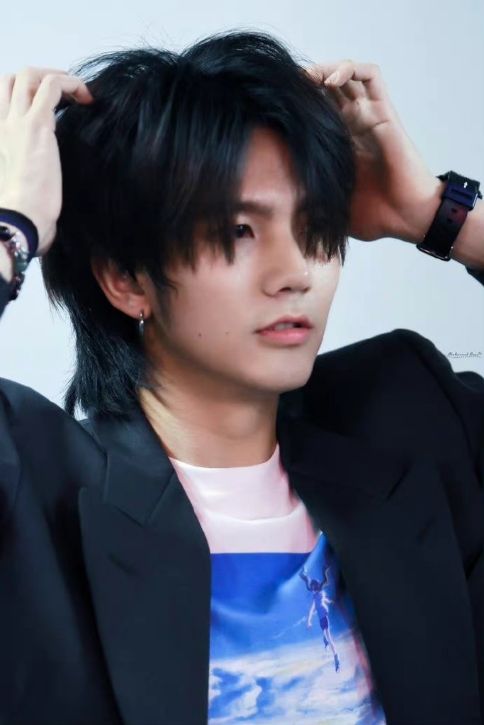 luve__luve's tweet photo. Wishing you get well soon,Bui. Take good care of yourself. We are waiting for you and always love you. Just be happy babe.💙💙💙
@Buildbuilddd
#Beyourluve
#GETWELLBUILD https://t.co/y5eLGzaAQp