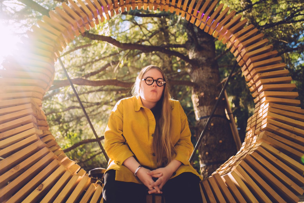 emma-jean thackray tweet media