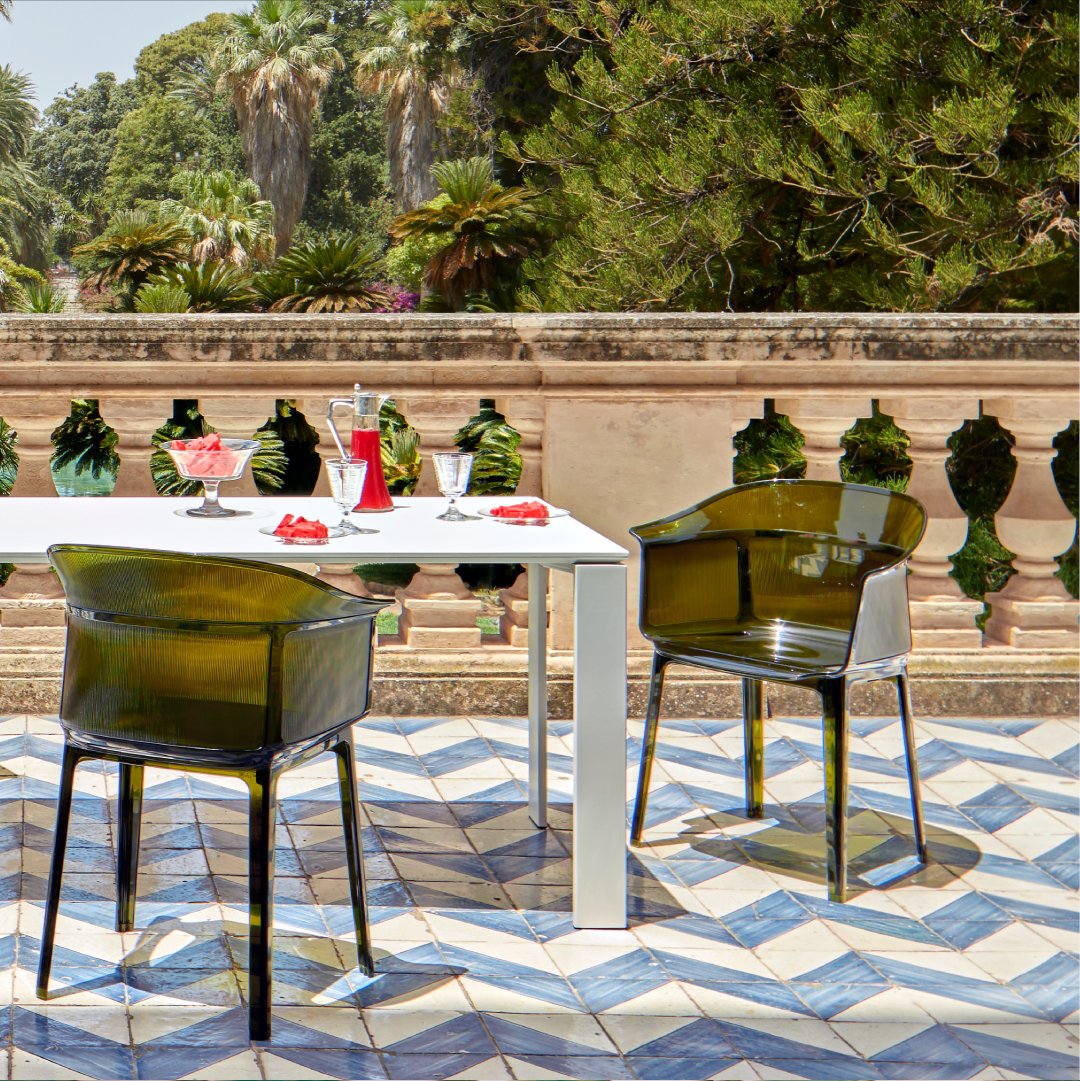 KartellOfficial's tweet photo. Papyrus, a remake of the archetypal antique rush chair,combines a translucent support with a slender vertical pebbling, running along the entire outside of the rounded backrest, with its soft and snug lines. 

#Kartell #kartelllovestheplanet #kartellwander https://t.co/4LfwaQViNh