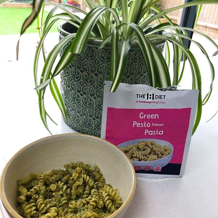 One2OneLesleyP's tweet photo. Lunchtime vibes with our tasty Green Pesto Pasta 💚
What's your favourite meal?. https://t.co/YVFqg3FGMF