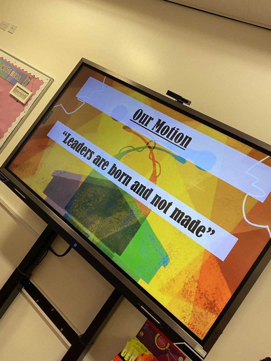 MissMitchellMS's tweet photo. How to debate in S3 this morning. Considering the motion “leaders are born and not made” #modstuds https://t.co/YS2n3Ya1yg