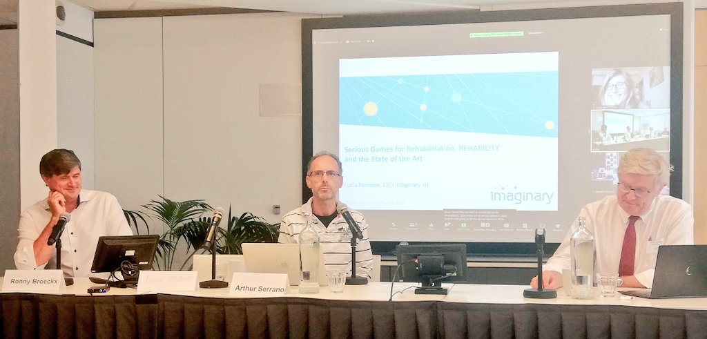 🧩 Serious games for #rehabilitation 🧩
Lucia Pannese (<a href="/imaginary_italy/">imaginary</a>) and Ronny Broeckx <a href="/nwsbe/">Ronny Broekx ⌘</a> (ePoint, Belgium) show how #seriousgames can increase therapy duration, while decreasing costs and #medicalstaff needs.
The result? Patient empowerement ✅  
#dementia #homecare