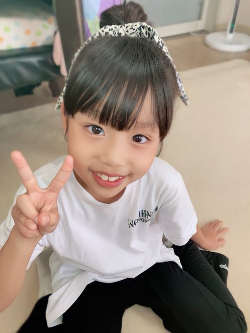 Twitterのコスプレ画像31