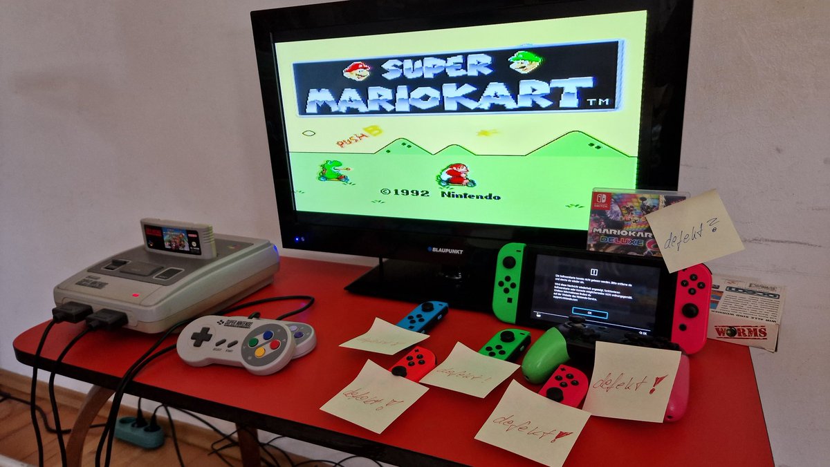 andikr's tweet photo. @NintendoDE @heiseonline @GolemRedaktion
Alles Gute zum 30. Gebuetstag #Mariokart 
Wer findet den Fehler? https://t.co/juSKYC5bqG