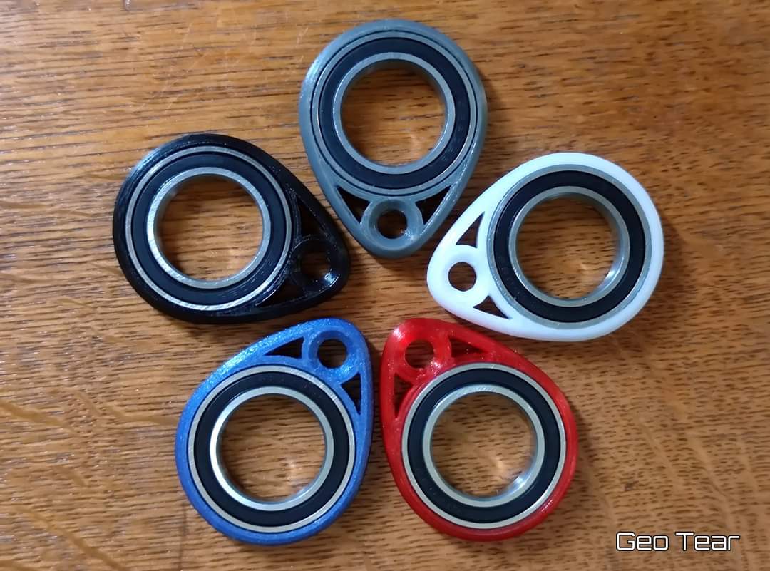 Nebula_Design's tweet image. Take your keys to the next level. SpinRing now available on MadeMe and eBay in a variety of designs and colours.

mademe.co.uk/product/spinri…

#spinring #fidget #fidgettoys #fidgetspinner #fun