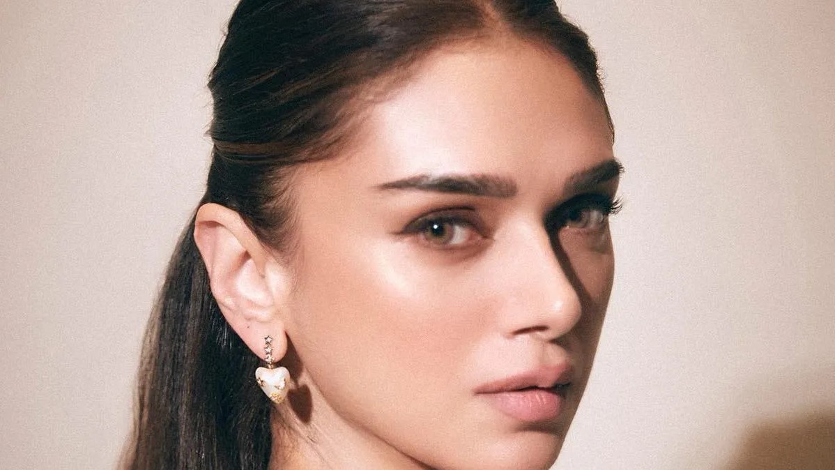 VOGUE India on Twitter "Nude lips are trending on celebrities https