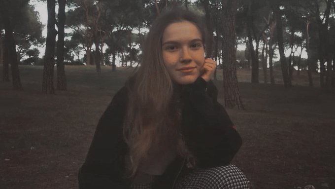 ☾ . °﹙𝐓𝐑𝐀𝐌𝐀 — 𝑺𝑨𝑵 𝑪𝑬𝑴𝑬𝑵𝑻𝑶﹚* . ☼

 — ; 𝟐𝟓 𝐝𝐞 𝐚𝐛𝐫𝐢𝐥 (𝟐𝟎𝟏𝟗)

#Temporada2 #SkamEsSquad #SkamEspaña