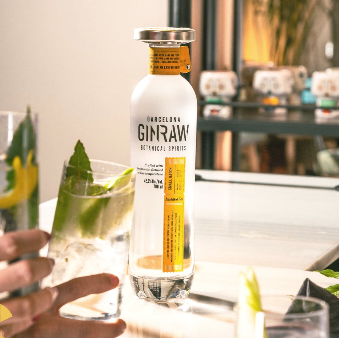 Sólo necesitas conocer algunos secretos para hacer un gran Gin Tonic. Primer consejo: Utiliza Gin Raw.

#ginraw #brand #experience #gin #premium #vantguard #brand